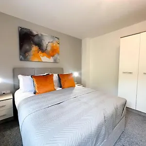 Essex House By Blue Skies Holiday home